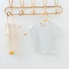 Kleidung Sets Koreanischen Stil Sommer Baby Mädchen Jungen Kleidung Runde Kragen Schwarz Kaffee Blau T-Shirts Beige Dunkle Overalls Kind E254