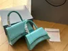 Calidad 5A Bolso de lujo para mujer Bolso de moda de cuero Bolso de almohada de reloj de arena clásico Tendencia de chica fresca Bolso de hombro de fiesta de viaje informal bolsos cruzados