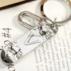 Kluczowe pierścienie projektanci łyżwij biżuteria z kluczem plecak Trend Zaawansowany zestaw linowych klawisze butikowe prezent 240303