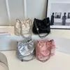 Leuke Kleine Vlinderdas Ontwerp Crossbody Tassen voor Vrouwen Y2K Stijl Zilveren Handtassen Lederen Crossbody Tas Party Portemonnees 240223