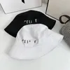 Classic Fashion Letter Painted Bonnet Designer beanie hats for women Trend style man caps summer Luxury Bucket Hats Fisherman Cap