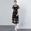 Casual Dresses Runway Vintage Print Midi Dress Womens Slå ner Neck Kort ärm High Street Slim Casual Party A-Line Shirt Dress 2024