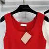 T-shirt da donna del marchio 2024 Inizio primavera Nuovo Nanyou Gaoding Miu Canotta corta in maglia elastica jacquard con lettera di colore a contrasto semplice e versatile 5DPT
