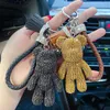 Chaveiros Chaveiros Luxo Animal Chaveiros Anéis Urso Bulldog Dog Tassel Full Crystal Rhinestone Carro Chaveiro Metal Presentes Strap Bag Charms Pingentes 240303