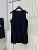 Runway Dresses Designer Milan Dress 2024 Deep Blue Crew Neck Sleeveless Slim Pleated Long Holiday Vestidos de Festa G2BV