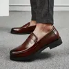 Hommes luxueux chaussures habillées intérieur haut mocassins hommes chaussures chaussure décontractée homme Fit classique fête britannique hommes chaussures augmentant la hauteur 240228