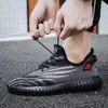 2020 Superkvalitet Män Running Shoes Ultralight Jelly Bottom Bottom Bortable Flying Woven Shoes Bekväma Casure Running Tide Shoesf6 Black White