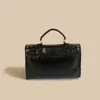 Kvällspåsar Kuroyabu Fashion Nisch High-klass Handbag Retro Riveted Messenger Bag Chic Soft Leather Shoulder Crossbody