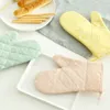 1 Pair Microwave Glove BBQ Oven Baking Pot Mitts Cooking Heat Resistant Kitchen Mittens 240227