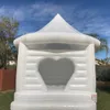 4.5x4.5m (15x15ft) avec ventilateur en gros mariage château gonflable gonflable blanc sautant videur maison de rebond avec porte en forme de coeur pour fête adulte