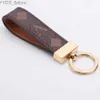 Keychains Lanyards Lanyards designer keychains luxury keyring with buckle letters portachiavi lanyard leather 240303