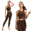 Lu Align Outfits Strap Outfit Yoga Lu Fitness BraランニングタイトリフティングヒップパンツスポーツセットジョガーGRY LU-08 2024