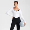 Camisas activas para mujer, camiseta de otoño ajustada para deportes, Fitness, manga larga, acolchada, Top de Yoga, entrenamiento, correr, cuello colgante, traje de gimnasio ajustado