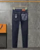 Designer Europäische Hosen Motorrad Stickerei Pop Ripped Cotton Fashion Jeans Herrenhosen Schwarz Hüftgröße 28-40 #016