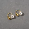 Boucles d'oreilles haut de gamme légères de luxe au design simple, plaquées cuivre, or véritable 18 carats incrusté de perles, nouvelles boucles d'oreilles de style européen et américain pour femmes