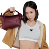 Loewve Tank Loewew Womens Tank Top Women Vest Short Slim Vavel Exped Exfit Elastic Sports 니트 탱크 근접 피팅 여성 T 셔츠 스포츠 요가 탱크 의류 의류