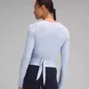 Lu Align Womens Yoga Outfit TシャツLul Yoga Sports Long Sleeved Top Cross StrapランニングTシャツピラティススーツJogger Gry Lu-08 2024