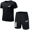 ملابس الرجال للملابس الرياضية الصيفية بدلة مريحة شبكة تنفس الجري مجموعات الركض للياقة البدنية.