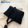 Women Puffer Tote Bag Soft Down Satchel Bag Versatile Quilted Puffy Handväska stor kapacitet Casual Pillow Shopper Bag 240226