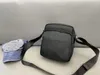 2024 nieuwe canvas schoudertas crossbody tas postbode tas klassieke designer tas handtas heren en dames universele portemonnee mobiele telefoon tas origineel materiaal