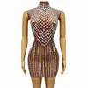 Stage Wear Sparkly Strass Perle Sans manches Mesh Skinny Robe courte pour chanteur Modèle Catwalk Costume Anniversaire Bal Celebrity