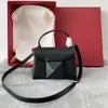 Luxo um parafuso prisioneiro mini bolsa de pele carneiro novo designer bolsa corrente salgueiro prego retro latão crossbody bolsa feminina moda um ombro sacola