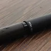 Stylo à bille multifonction japonais Uni 5 en 1, crayon mécanique à bille d'huile de 07 mm, Signature en chêne, poignée de main lisse et à faible friction 240229