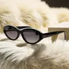 Sonnenbrille A018 Fashion Top Sonnenbrille Neue eingelegte Perlenkatze Eye High -End -Französische Brille für Frauen Sommerversion Hochqualität