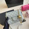 CC Borse Borse a tracolla di marca di lusso Borsa a tracolla da donna con bolle ricamate Mini borsa a tracolla classica Portafoglio in pelle Marsupio Borsa a tracolla con patta a sfera dorata Birkin