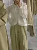 Bluzki damskie francuskie białe proste i słodkie okrągła koszula na szyję z długim rękawem jesienne ubrania
