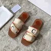 2024 Designer Damesmode Slippers Woody Flat Mule Dames Sandalen Huisplatform Slider Zomermerk Dagelijkse slijtage Schoenen Strand Indoor Slipper Slippers Maat 35-42