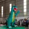 wholesale 8mH (26ft) avec ventilateur Dinosaure gonflable géant Animal de bande dessinée pour la décoration d'événement en plein air Sculpture attrayante Dragon vert