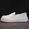 Scarpe casual Mocassini da donna Modis Zoccoli slip-on Piattaforma Sneakers femminili Punta tonda Appartamenti 2024 Slip On Creepers Abito piccolo