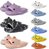 Gratis fraktdesigner Shark Slides Sandal Suscher Sliders For Men Women Gai Sandals Pantoufle Mules Men Women Slippers Trainers Flip Flops Sandles Color85
