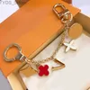 Keychains Lanyards Fashion Luxurys Designers Fashion Flower Keyring Gift 2211103Z 240303