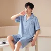 Męska odzież sutowa 2024 Letnie krótkie szorty z krótkim rękawem bawełniane piżamie dla mężczyzn Koreański luźne garnitur piżamę męską odzież domowych odzieży domowej odzieży domowej