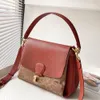 Bolso de hombro casual de diseñador para mujer, bolso cruzado con logotipo de decoración de Metal, bolso para axila, bolso de diseñador de lujo para mujer