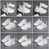 Chaussures de sport pour hommes femmes Triple White Black baskets de sport pour hommes GAI-126