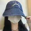 Berretti Fiocco Nodo Ricamato Cappello a tesa larga Denim da esterno Versatile Pescatore da ragazza Corea Elegante e carino Parasole estivo