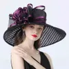 Kvinnor 16 cm breda grimblomma Mesh Sun Hat Lady Bow Summer Beach Church Derby Dress Fascinator Bridal Party Wedding 210608257R