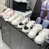 Luxe designer mode casual papa sportschoenen trendy paar broodschoenen verhogen de hoogte, dikke zolen zorgen voor zachte, comfortabele en ademende fabrieksschoenen