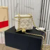 Fashion CC Vanity Luxury Brand Womens Mini Crush Pearl Gold Mirror Bags Box Bags Lattice Crossbody Lambskin Classic C Diamond Ball Cosm Okpw