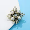 Brooches CINDY XIANG Shining Crystal Cross For Women Vintage Pearl Fashion Pin Winter Baroque Jewelry 2 Colors Avaibale Gift