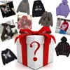 Mystery Box Top Men Zaskoczenie Lucky Bag Winter Overie Bluza Anime Zip Długie rękawy Y2K Ubrania Bluzy Grunge Gothic 240222
