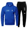 Designer Mens Survêtement Casual Sweat à capuche pour femme Lettre de mode Imprimer Pulls à capuche et pantalons de survêtement Sweatsuit deux pièces.