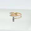 Berömd designer Love Ring High Quality Diamond Nail Ring Fashion Jewelry Man Wedding Rings For Woman Jubileum Present