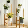 Autres bâtiments de jardin Étagères à fleurs multicouches simples Salon du sol au plafond Intérieur Nan Support de plante en bambou Support de pot de fleur de balcon créatif YQ240304