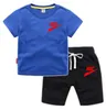 Nouvel été enfants garçon fille marque logo imprimer vêtements coton t-shirts shorts 2 pièces ensembles infantile enfants mode enfant en bas âge survêtements ensemble