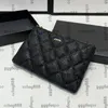 Womens Classic Caviar Leather Coin Black Coin Bags Gold Metal Mardware Diamond Lattice Calfskin Card حامل السحاب حقيبة مصممة فاخرة للسيدات