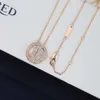 Desginer Freds gioielli Fei Jia High Edition Nuova collana a 8 linee Donna v Oro placcato spesso Oro rosa 18 carati Midollo di giada rossa Collana piccola e popolare di lusso leggero a 8 linee